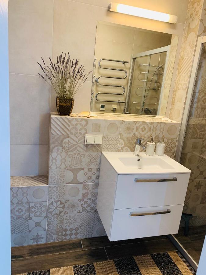 Lagoon Attic Apartment เปอร์วาลกา ภายนอก รูปภาพ