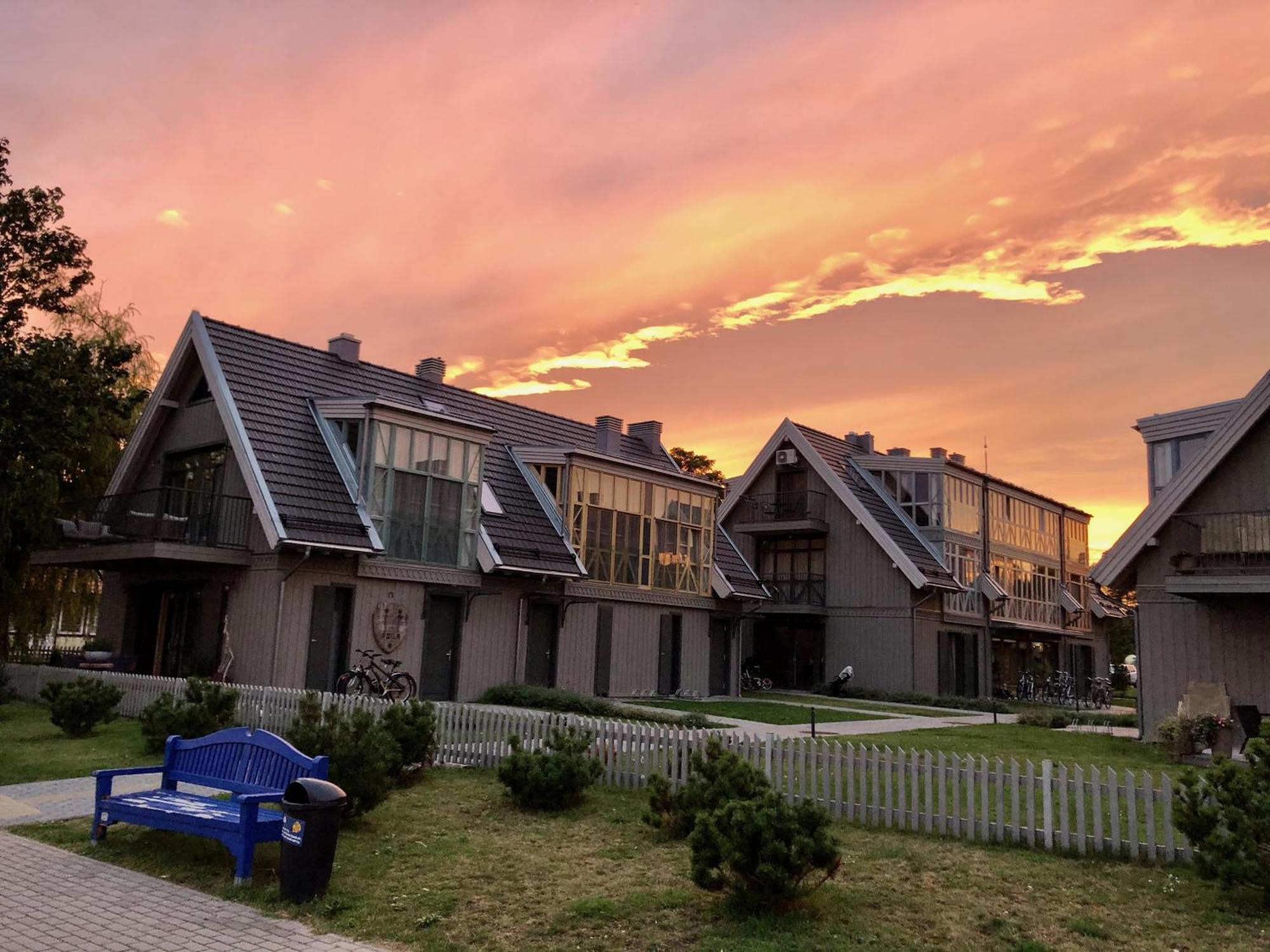 Lagoon Attic Apartment เปอร์วาลกา ภายนอก รูปภาพ